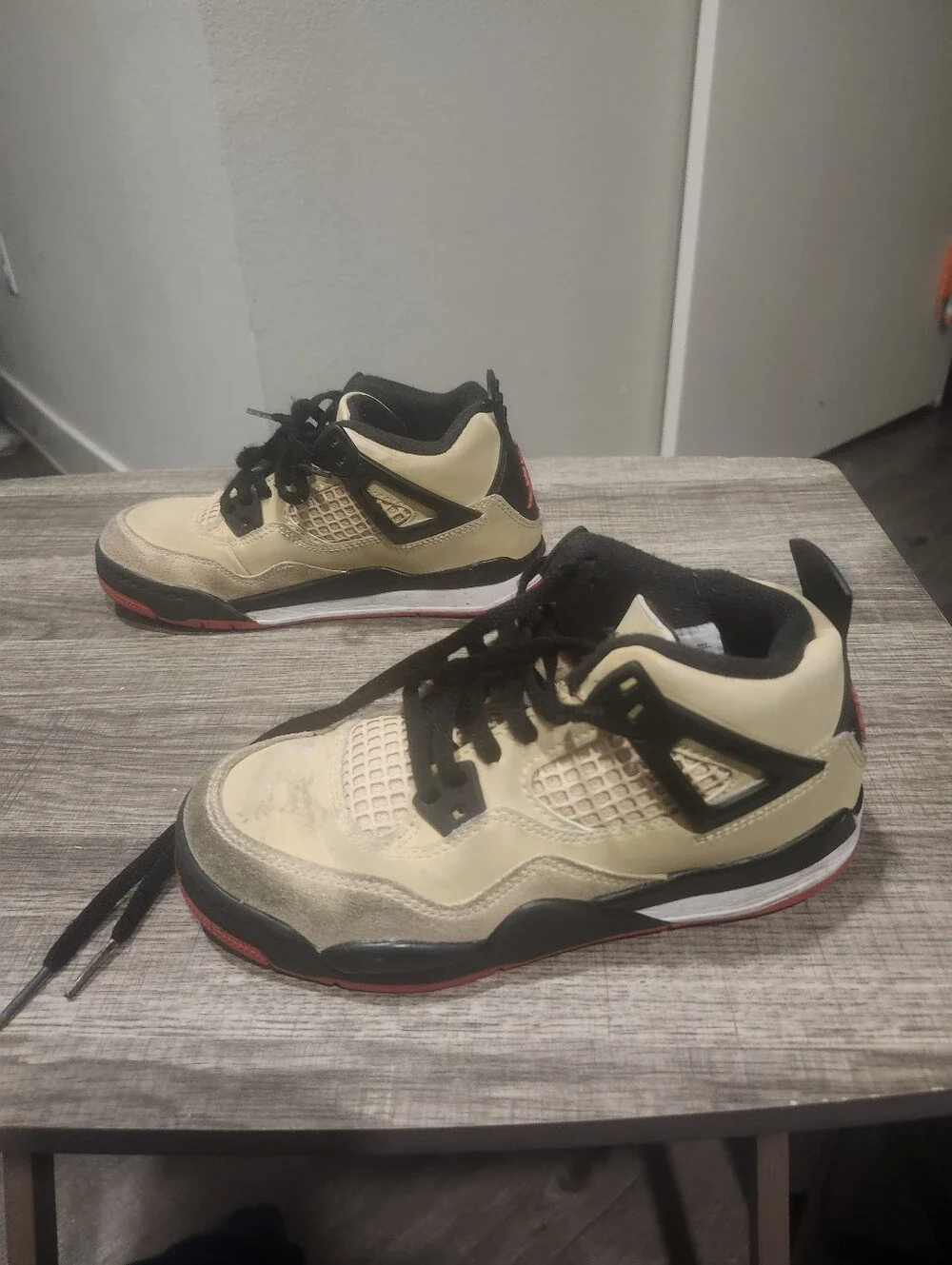 Air Jordan 4 Pizza Little Kids Size 1Y Youth (GS) IH2093-200